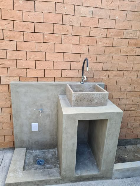 Outdoor Restroom, Outside Sink, Outdoor Sink, Outdoor Kitchen Sink, Garden Sink, Outdoor Kitchen Plans, Outdoor Sinks, Concrete Sink, Outdoor Bathrooms