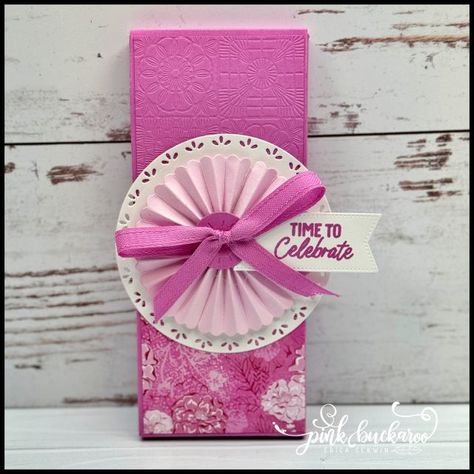 Facebook Friday-Round We Go - Pink Buckaroo Designs Cricut Birthday Cards, Pink Buckaroo Designs, Cricut Birthday, Decorated Bags, Paper Rosettes, Go Pink, Craft Fair, 3d Projects, Time To Celebrate