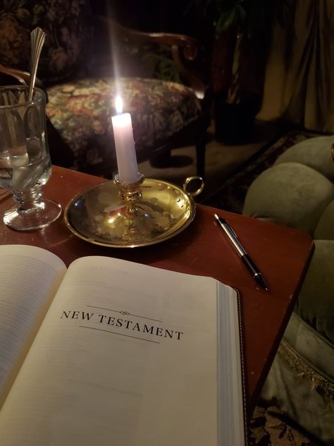 New Testament Aesthetic, English Dark Academia, Dark Academia Christian Wallpaper, Dark Academia Christian Aesthetic, Religious Studies Aesthetic, Dark Bible Aesthetic, Christian Academia Aesthetic, Christian Dark Academia, Dark Christian Aesthetic