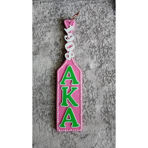 Aka Paddles Alpha Kappa Alpha, Aka Decorated Room, Aka Paddle Ideas, D9 Paddles, Alpha Kappa Alpha Paddles, Alpha Kappa Alpha Crafts, Aka Photoshoot, Aka Paddle, Aka Gifts