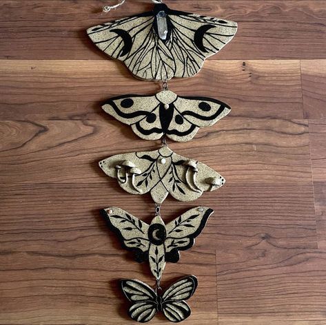 Ceramic Butterfly Wall Decor, Ceramic Butterfly Pottery, Ceramic Wall Hangings, Moth Ceramic, Clay Moth, Ceramic Butterflies, Butterfly Pottery, Butterfly Clay, Pottery Butterfly