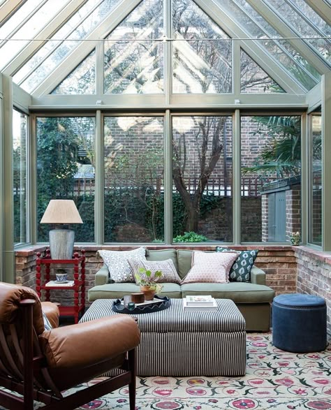 Conservatory Ideas Interior Decor, Conservatory Ideas Interior, Small Conservatory Ideas, Orangery Interior, Conservatory Interiors, House Conservatory, Conservatory Living Room, Small Conservatory, Conservatory Interior