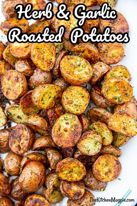 Herb and Garlic Roasted Red Potatoes Roasted Gemstone Potatoes, Roasted Red Potatoes Recipe, Garlic Roasted Red Potatoes, Vday Dinner, Smashed Red Potatoes, Oven Roasted Red Potatoes, Cooking Red Potatoes, Flounder Recipes, Crispy Baked Potatoes