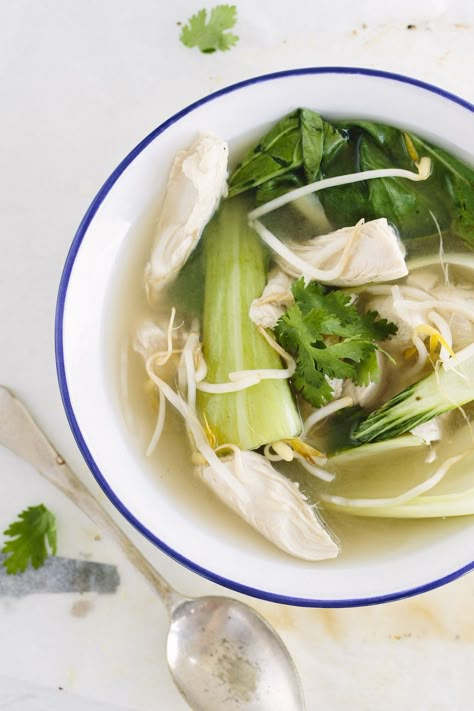 Ginger Lemongrass Soup, Healing Broth Soup Recipes, Lemongrass Soup Recipe, Immune Boosting Dinner, Clear Broth Soup Recipes, Lemon Grass Soup, Lemongrass Chicken Soup, Lemongrass Broth, Lemon Grass Chicken