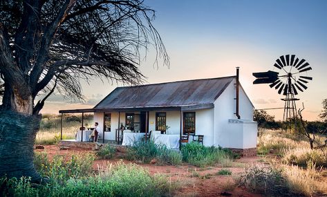 Of The Earth: Tswalu Kalahari Lodge Refurb | VIS Provinces Of South Africa, African House, South African Art, Greek House, Old Farm Houses, Luxury Homes Dream Houses, Old Farm, Beautiful Scenery Nature, To The Future