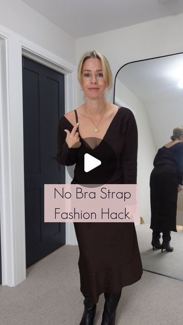 K E R R Y  W H E L P D A L E on Instagram: "Don’t like strapless bras?? No problem 👌
.
#FashionHack #LifeHack #MomHack #MumHack #KerryWhelpdale #DidyouKnow #DIY" Turn Regular Bra Into Strapless, How To Turn Regular Bra Into Strapless, Off Shoulder Bra Hack, Regular Bra Into Strapless, How To Turn A Dress Into A Top, How To Make A Bra Strapless, Adding Straps To Strapless Dress, Bra Hacks Strapless, Strapless Bra Hacks Diy Ideas