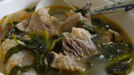 Filipino Singang Sour Soup) Recipe - Genius Kitchen Pork Rib Soup, Pork Sinigang, Sinigang Recipe, Rib Soup, Philippines Recipes, Filipino Food Dessert, Filipino Recipe, Pork Spare Ribs, Sour Soup