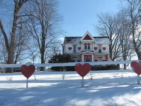 Valentines House | Flickr - Photo Sharing! Valentine House, Cozy Homes, Lovecore Aesthetic, Unusual Homes, My Funny Valentine, Vintage Americana, Pink Houses, House Number, Spring Inspiration