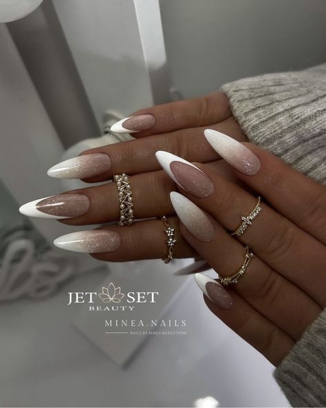 French Elegant Nails, Sparkling French Nails, Milky French Manicure, Glitter Gel Nail Designs, French Manicure Nail Designs, Baby Boomers Nails, Hot Nail Designs, Soya Mumu, Wow Nails