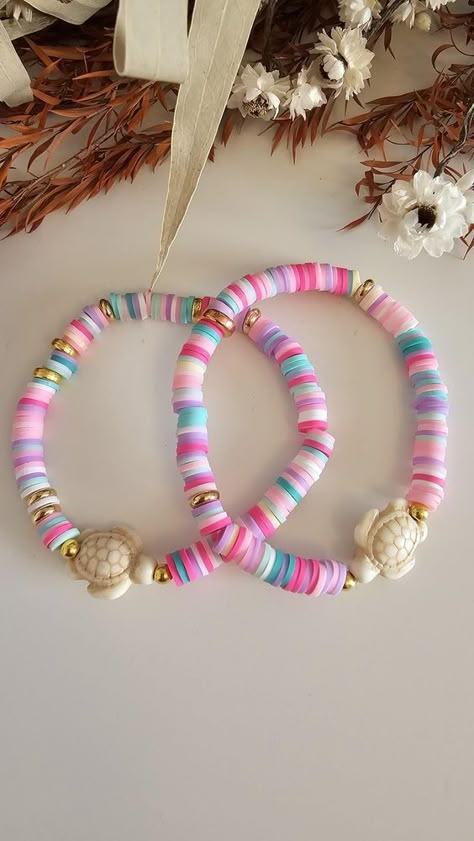 Bracelets Ideas Clay Bead, Pink Clay Bracelets, Beaded Bracelets Stack, Turtle Clay Bead Bracelet, Spring Clay Bead Bracelets, Bracelet Ideas Pink, Small Bracelet Business, Bracelet Small Business, Preppy Clay Bead Bracelets