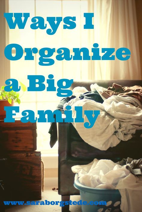 Ways I Organize a Big Family. Laundry, schedules, activities, cooking, and prayer. Big Family Organization, Large Family Organization, Large Families Living, Large Family Living, Organizing Laundry, Big Families, Family Organization, Family Of 6, Family Tips