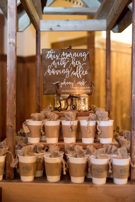 Coffee Souvenirs Ideas, Coffee Theme Favors, Coffee Favor Ideas, Coffee Cup Party Favors, Coffee Themed Wedding Favors, Coffee Bean Favors, Wedding Souvenirs Coffee, Bridal Shower Favors Coffee Theme, Coffee Theme Centerpiece