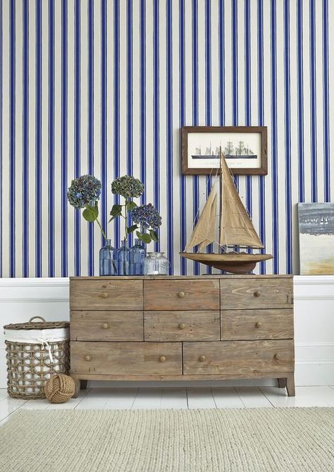 Nautical Kitchen, Nautical Interior, Hamptons Decor, Collection Storage, Nautical Bedroom, Coastal Bedroom, Nautical Home, Coastal Chic, Striped Wallpaper