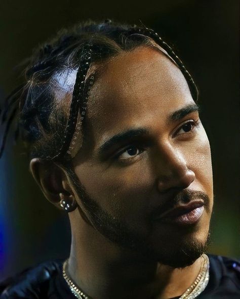 Lewis Hamilton: “I feel amazing, honestly I feel really really good. Had a great break, I just felt like I was able, for the first time, really unplugged. Just sat there on the couch and ate what I wanted. I still had to get up and work out.” “I’m trying to prepare myself for when the car is ready to be able to challenge and beat Max.” “Anyway we could probably do that currently is just capitalising on any potential mistakes, which they don’t tend to make but if they do, I’ll be there.” Lewis Hamilton Formula 1, F1 Lewis Hamilton, Bad Haircut, Dark Purple Aesthetic, Racing Drivers, F1 Drivers, Lewis Hamilton, Smash Book, Staying Alive