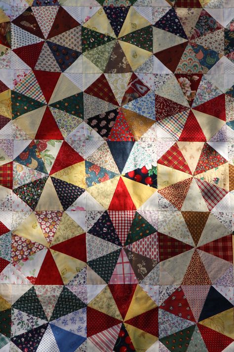 Pinwheel Quilt Pattern, Kaleidoscope Quilt, Snow Ball, Circle Quilts, String Quilts, Batik Quilts, Plaid Quilt, Scrap Quilt Patterns, Rose Trees