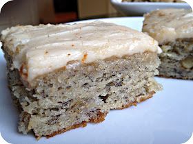 Banana Bread Bars, Banana Bread Brownies, Brown Butter Frosting, Banana Brownies, Banana Bars, Butter Frosting, Banana Recipes, Yummy Sweets, 2 Eggs