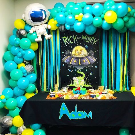 Rick And Morty Birthday Party Theme, Rick And Morty Party Decorations, Rick And Morty Decorations, Rick And Morty Themed Party, Rick And Morty Birthday Party Ideas, Rick And Morty Birthday Party, Rick And Morty Party, Rick And Morty Birthday, Festa Jack Daniels