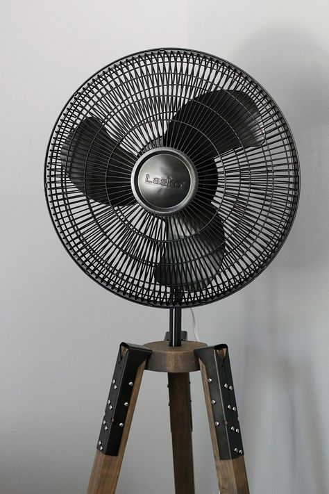 Industrial Tripod Fan DIY | From Bower Power Blog Industrial Diy Decoration, Industrial Diy Decoration Ideas, Diy Industrial Home Decor, Fan Diy, Industrial Diy, Industrial Home Design, Industrial Fan, Pedestal Fan, Industrial Home