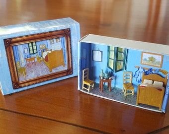 Matchbox Miniatures, Van Gogh Room, Matchbox Diorama, Matchbox House, Bedroom In Arles, Room In A Box, Matchbox Crafts, Van Gogh Painting, Cute Little Houses