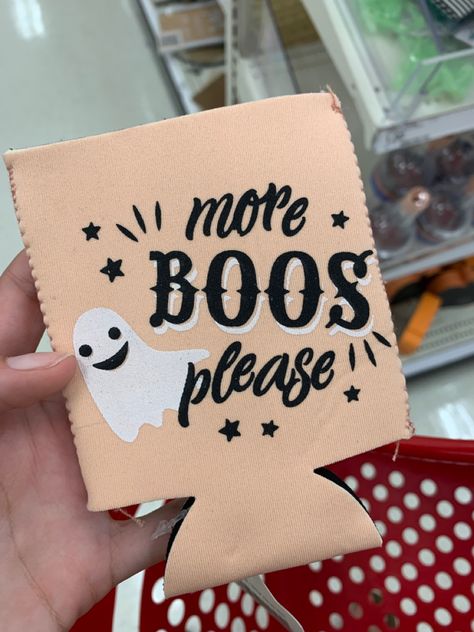 Halloween Koozie Ideas, Halloween Koozies, Koozie Ideas Vinyl, Christmas Koozies, Halloween Koozie, Koozie Ideas, Koozie Design, Spooky Basket, Beer Koozies