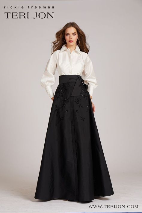 Long Skirt Formal, Dresses Tea Length, Shirt Gown, Womens Evening Wear, Womens Evening Gowns, Proper Attire, Plus Size Evening Gown, Evening Gowns With Sleeves, Full Length Skirt