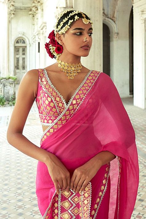 Gopi Vaid, Leaf Sleeve, Saree Georgette, Draped Saree, Rani Pink, Drape Saree, Traditional Indian Outfits, Georgette Blouse, Blouse Designs Latest