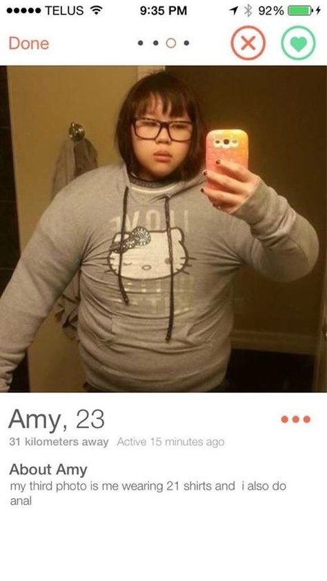 Funny Tinder Profiles, Funny Tinder, Tinder Profiles, Tinder Humor, Woman Meme, Tinder Profile, 21 Shirt, Date Outfit Casual, Flirting Tips For Girls