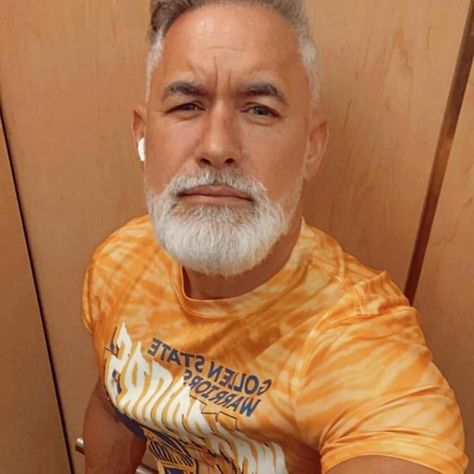 Good Looking Older Men, Old Man Pictures, Birth Pictures, Man Video, Deni Denials, Hair Color Mahogany, Paul Hollywood, Picture Of Doctor, Self Pictures