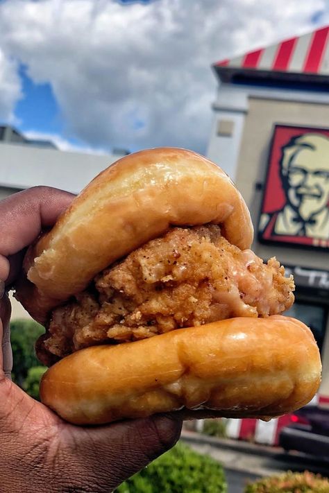 Doughnut Sandwich, Launch Food, Kfc Chicken Sandwich, Donut Chicken Sandwich, Fried Chicken Breakfast Sandwich, Fast Food Chicken Sandwich, Kfc Fried Chicken Aesthetic, Fried Chicken Aesthetic Food, Breakfast Donuts