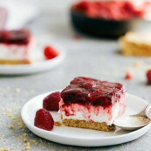 Raspberry Jell-o Cheesecake Bars - Chelsea's Messy Apron Sweet Basil Recipes, Cheesecake Carrot Cake, Oatmeal Carrot Cake, Worlds Best Cookies, Carrot Cake Cookie, Desserts With Cream Cheese, Raspberry Dessert, Raspberry No Bake Cheesecake, No Bake Cheesecake Filling