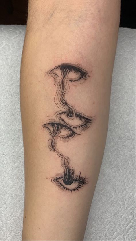 Cool Tats Creative, Thigh Tat, Tato Minimal, 16 Tattoo, Discreet Tattoos, Subtle Tattoos, Black Ink Tattoos, Eye Tattoo, Elegant Tattoos