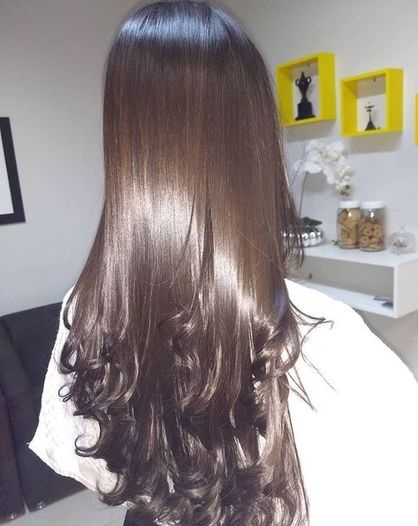 Make Hair Silky Smooth, 28 Inch Hair, Glass Hair, Long Shiny Hair, Styled Hair, Long Silky Hair, Glossy Hair, Long Brown Hair, Beautiful Long Hair