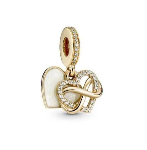 New Pandora Sparkling Infinity Heart Dangle Charm Gold-Tone Brand New Authentic Retails for $150 *All of my Pandora Jewelry is Brand New and Authentic. I purchase wholesale orders from them. Your purchase will include a Pandora Dustbag and the Tag, also a box and cleaning cloth. Check out the rest of my shop for more Brand New Pandora Jewelry!! :) Pandora Gold Jewelry, Gold Pandora Bracelet Charms, Pandora Gold Charms, Gold Pandora Charms, Pandora Charms Gold, Gold Pandora, Pandora Bracelet Designs, Dream Bracelet, Pandora Jewelry Charms