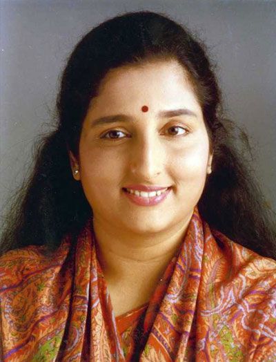 Dr. Anuradha Paudwal - The Bio Diary Anuradha Paudwal, Bollywood Singers, Investiture Ceremony, India For Kids, Karaoke Machine, National Film Awards, Film Career, Entrepreneur Fashion, Devotional Songs