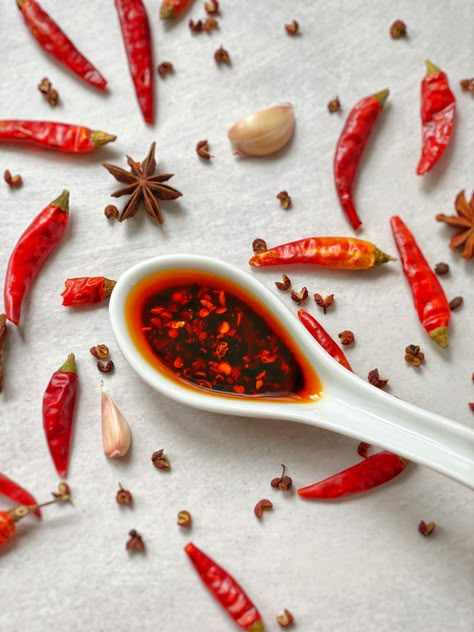 Chili Oil Photography, Chilli Oil Photography, Chilli Photography, Chili Garlic Oil Packaging, Chili Oil Packaging, Chili Oil Packaging Design, Chili Product Photography, Sichuan Food, Chili Photography