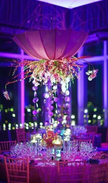 Pink Umbrella, Table Set Up, Style Magazine, Deco Floral, Purple Wedding, Floral Arrangement, Party Birthday, Summer 2016, Theme Party