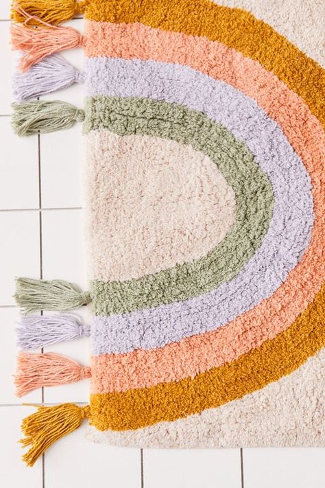 Rainbow Fringe Bath Mat | Urban Outfitters What To Hang Above Bed, Urban Outfitters Bathroom, Hunting Room, Rainbow Rug, Bathroom Rugs Bath Mats, Lush Decor, Floral Shower Curtains, Happy Vibes, Punch Needle Embroidery