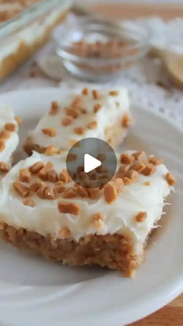 Heather Painchaud on Instagram: "This 4-ingredient white trash bar recipe is one of our family favorites and perfect for any occasion.  They are seriously easy to make and ridiculously delicious!

INGREDIENTS

255 g box of Ritz crackers
270 g bag of Skor bits (reserve 2 Tbsp for topping)
300 ml can of sweetened condensed milk
450 g container of french vanilla icing

INSTRUCTIONS

1. Crush up the Ritz crackers and pour them into a medium bowl.

2, Pour the sweetened condensed milk over top and mix in the bag of Skor bits.

3. Place the mixture into an 8x8” (or 7x11”) pan and press down.

4. Put into the oven at 350° for 15-20 minutes or until the edges start to bubble and caramelize.

5. Allow to cool completely then slather on the icing and cut into bars.

If you can’t find Skor bits, Heat White Trash Skor Bars, Skor Ritz Squares, White Chocolate Peanut Butter Ritz, Tricia Yearwood Butterscotch Bars, Trisha Yearwood's Butterscotch Bars, Ritz Skor Bars, Skor Bars, Vanilla Icing, White Trash