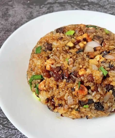 Authentic Chinese Sticky Rice (Nuo Mi Fan) - Cook Like Asian Chinese Sticky Rice, Sweet Sticky Rice, Rice Side Dish Recipes, Chinese Sausage, Asian Rice, Rice Cooker Recipes, Rice Side Dishes, Sticky Rice, Rice Crispy