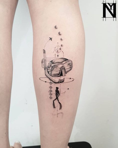 Deep Sea Diver Tattoo, Diver Tattoo Ideas, Memento Mori Tattoo Ideas, Scuba Diving Tattoo, Diver Tattoo, Memento Mori Tattoo, Dove Tattoos, Sketch Style Tattoos, Abstract Tattoo Designs