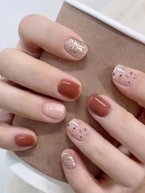 Multicolor  Collar    Color Nails Embellished   Beauty Tools Simple Nail Art Videos, Short Red Nails, Short Coffin, Nail Art Gel, Color Nails, Red Nail Designs, Gel Press, Art Nails, Autumn Nails