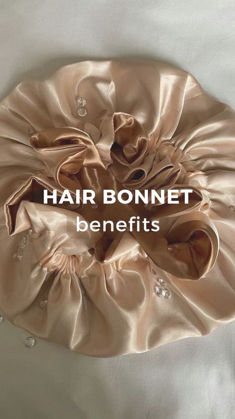 Protecting your hair while sleeping is essential for preventing damage we cause while tossing and turning. 😵‍💫 Hair bonnets are a great way of securing your hair in one place!🦋 Silk Hair Bonnets, Hair Bonnets, Face Skin Care Routine, Silk Bonnet, Gold Hair Clips, Satin Bonnet, Hair Bonnet, Business Hairstyles, Silk Hair