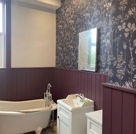 Purple Gold Bathroom, Dark Mauve Bathroom, Dusty Purple Bathroom, Purple Powder Room, Mauve Bathroom, Craig And Rose Paint, Purple Bathrooms, Dado Rail, Hallway Designs