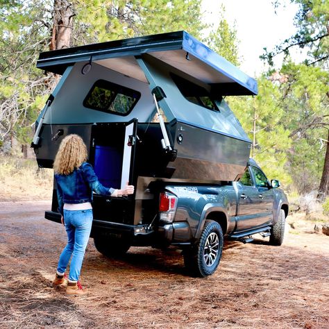 Truck Bed Tent, Truck Camper Shells, Compact Trucks, Pop Up Truck Campers, Camper Tops, Pop Top Camper, Diy Camper Trailer, Truck Bed Camping, Pickup Camper