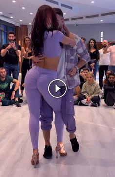 Viral Nails, Kizomba Dance, Bachata Dance, Keto Guru, New Dance Video, Rhythmic Pattern, Hula Dancers, Dance Music Videos, African Music