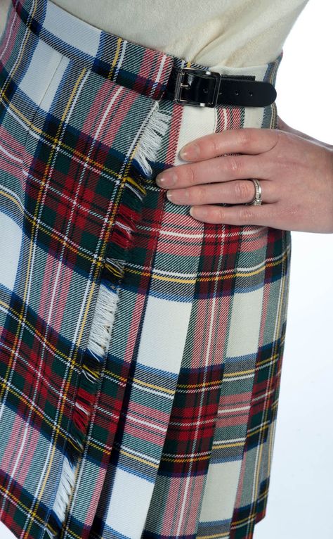 Classic Mini Kilt, tartan | CLAN by Scotweb Scottish Skirt Outfit, Kilt Pattern, Scottish Skirt, Scottish Clothing, Traditional Skirts, Tartan Fashion, Kilt Skirt, Tartan Skirt, Skirts And Dresses