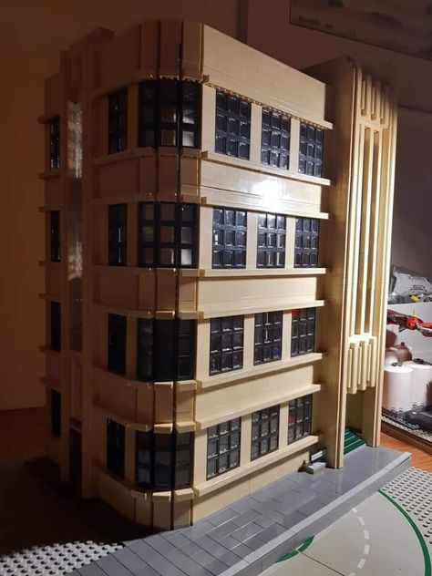 Paper Models House, Sims4 House, Cardboard City, Block Building, Lego Modular, Architecture Model Making, Ideas Minecraft, Lego House, Lego Design