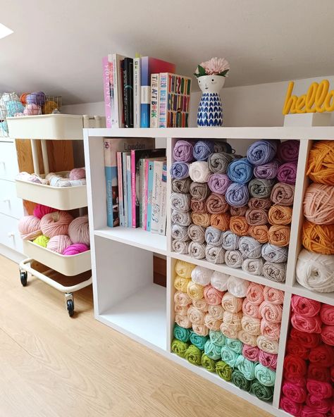 I cannot believe that there's an EMPTY SHELF in my yarn storage area! Ok, the one opposite is rammed (of course) but this one is looking decidedly depleted... 😆 I don't actually know where it's all gone because my productivity level has been close to zero this month but I'm loving how much neater it looks with a bit of extra space. I'm joking, by the way. I need to fill it up with yarn NOW! 💘🤣 Have a crafty and peaceful weekend, friends... ✨🤗 Yarn Storage Ideas, Yarn Room, Knitting Organization, Future Library, Yarn Organization, Small Room Design Bedroom, Dream Craft Room, London Interior, Craft Room Design