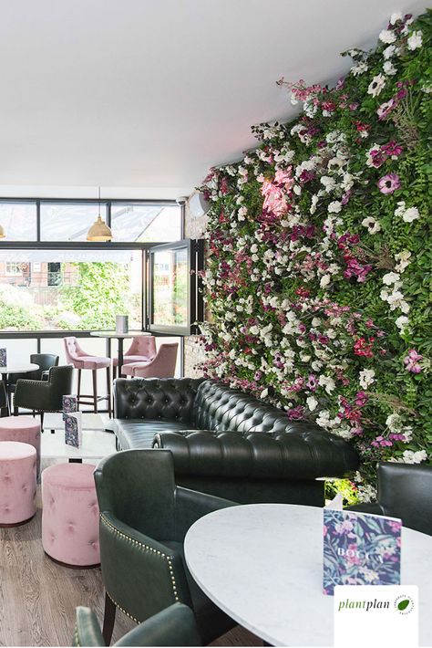 Flower Walls for Restaurants - replica flowers used to create amazing floral wall features! Instagrammable Restaurant, Cake Shop Design, Bakery Shop Design, Bakery Interior, Bakery Design Interior, Coffee Shop Interior Design, Design Café, Creative Wall Decor, Cafe Shop Design