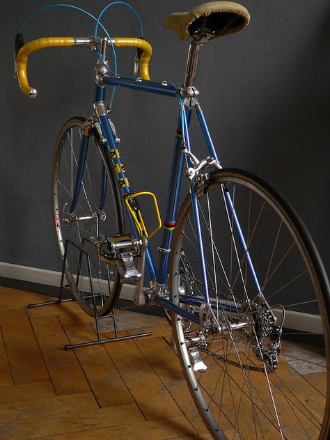 Alan LS alu super record 78/79 | by VSB Vintage Speed Bicycles Vintage Bicycle Decor, Vintage Racing Bike, Bici Retro, Bike Restoration, Road Bicycle Racing, Bike Swag, Bike Riding Benefits, Classic Road Bike, Road Bike Vintage